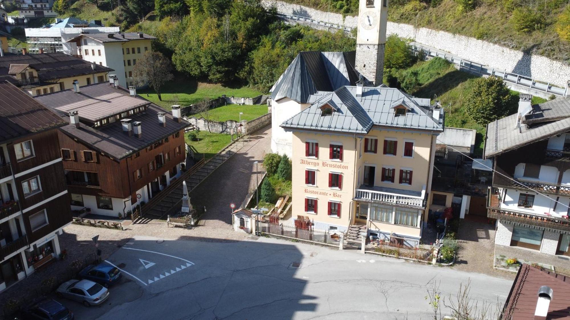 Hotel Brustolon Dont Bagian luar foto